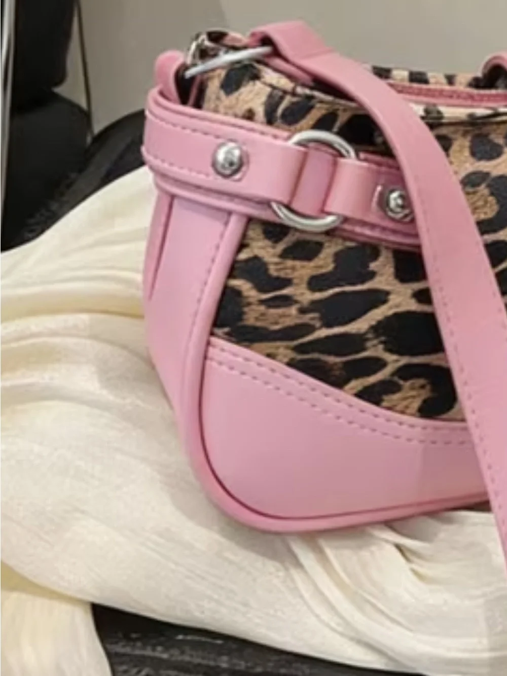 Pink Leopard Print Shoulder Bag - Stylish Women’s Handbag
